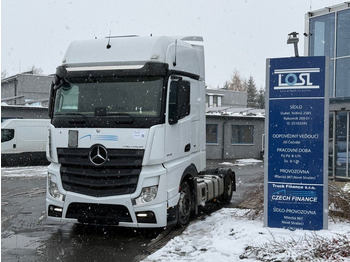 Тягач MERCEDES-BENZ Actros 1845