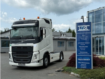 Тягач VOLVO FH 460
