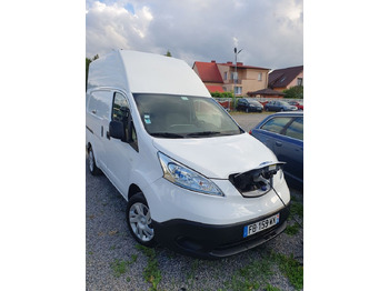 Легковой фургон NISSAN e-NV200