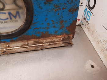 Стекло и запчасти Ford 6610, 10, 600, Tw Q Cab Series, Bottom Rear Glass With Panel 83909609: фото 4
