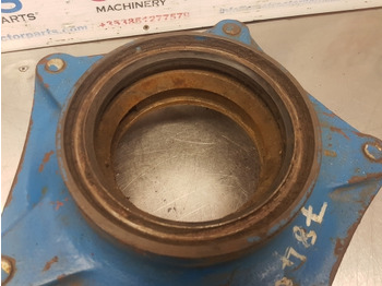 Передняя ось Ford 7840, 7740, 6640, 5640 Front Axle Hub Bolt Plate Car125196, 81862986: фото 3