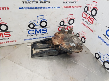 Крыло Massey Ferguson 5612, 5712, 5450 Mudguard Hub Bracket Assy Lhs 3909417m91: фото 4