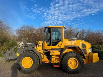 Колёсный погрузчик VOLVO L70H