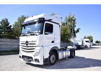 Тягач MERCEDES-BENZ Actros 1845