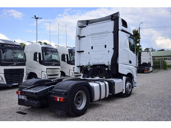 Тягач Mercedes-Benz Actros 5 1845 BigSpace Mirror Cam: фото 4