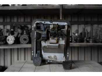 : фото в шапке страницы