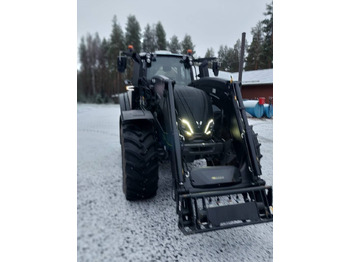 Трактор VALTRA T-series