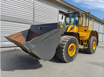 Колёсный погрузчик VOLVO L180E