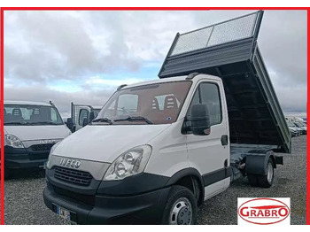 Малотоннажный самосвал IVECO Daily 35c12