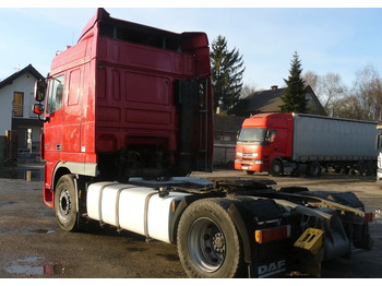 Тягач DAF xf 105 460: фото 4