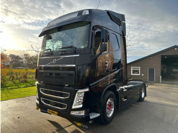 Тягач VOLVO FH 500