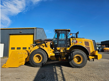 Колёсный погрузчик CATERPILLAR 950