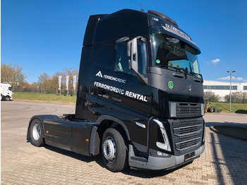 Тягач VOLVO FH 460