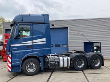 Тягач Mercedes-Benz Actros 2863 LS 6x4: фото 3