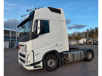 Тягач VOLVO FH 500