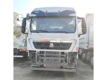 Самосвал Howo 371 8x4: фото 4