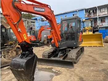 Гусеничный экскаватор Original 6ton Doosan Dx60 used Hydraulic Crawler mini Excavator Doosan DX60 Excavator in Stock: фото 3