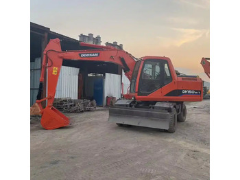 Экскаватор DOOSAN