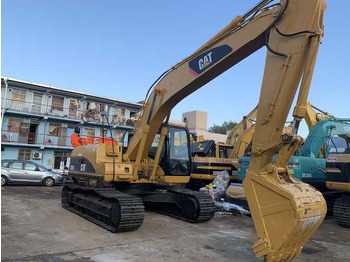 Гусеничный экскаватор hot used excavator cat 312 320c 320d 330 Japan used caterpillar excavator for sale: фото 2
