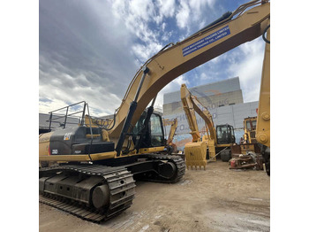 Гусеничный экскаватор CATERPILLAR 336D2