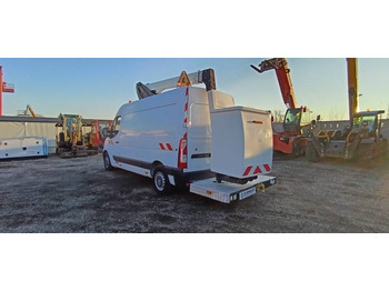 Грузовик с подъемником Renault Master Klubb K32: фото 5