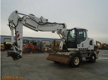 Колёсный экскаватор LIEBHERR A 918
