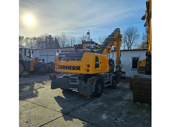 Колёсный экскаватор LIEBHERR LH 22 M