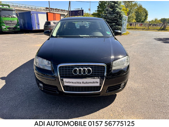 Легковой автомобиль AUDI