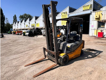 Электропогрузчик JUNGHEINRICH EFG