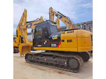 Гусеничный экскаватор CATERPILLAR 323D