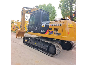 Гусеничный экскаватор CATERPILLAR 324D