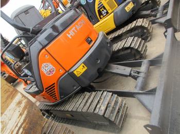 Мини-экскаватор HITACHI ZX30