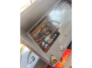 Колёсный погрузчик Komatsu WA 470-3: фото 5