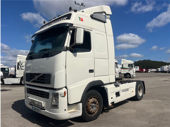 Тягач VOLVO FH12