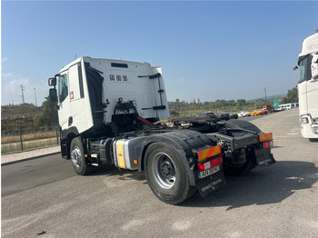 Тягач Renault C 460: фото 5