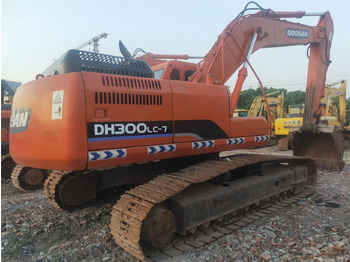 Гусеничный экскаватор Doosan DH300LC-7: фото 2