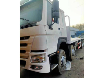 Грузовик-цистерна SINOTRUK HOWO