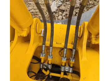 Гусеничный экскаватор Komatsu PC220-8: фото 4