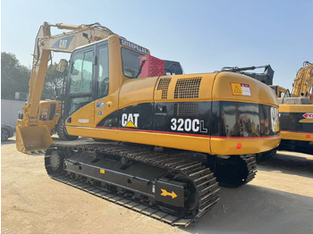 Гусеничный экскаватор CAT 320CL: фото 3