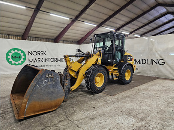 Колёсный погрузчик CATERPILLAR 908M