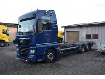 Грузовик-контейнеровоз/ Сменный кузов MAN TGX