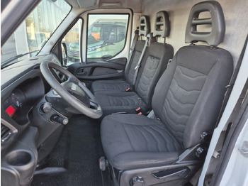 Пассажирский фургон IVECO DAILY35C13V12m3: фото 2 Пассажирский фургон IVECO DAILY35C13V12m3: фото 2