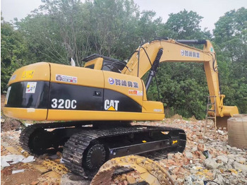 Гусеничный экскаватор CATERPILLAR 320C