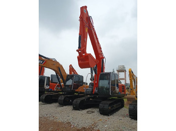 Новый Гусеничный экскаватор Hitachi ZX 200: фото 2 Новый Гусеничный экскаватор Hitachi ZX 200: фото 2