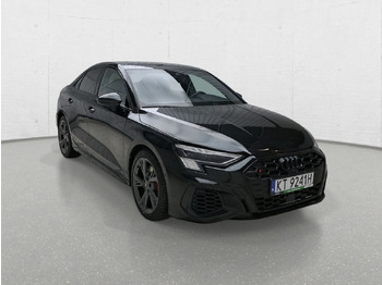 Седан AUDI