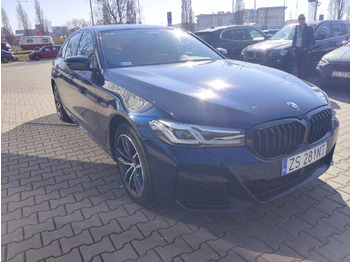 Седан BMW