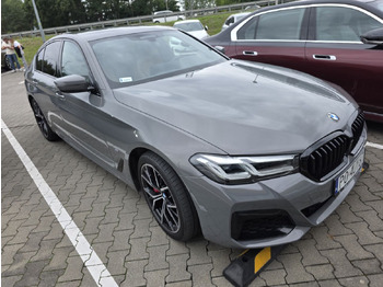 Седан BMW