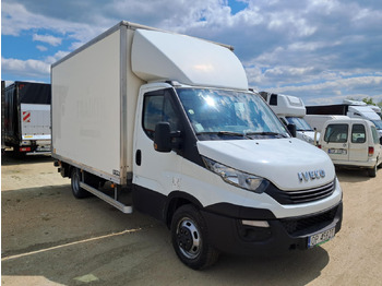 Фургон с закрытым кузовом IVECO Daily