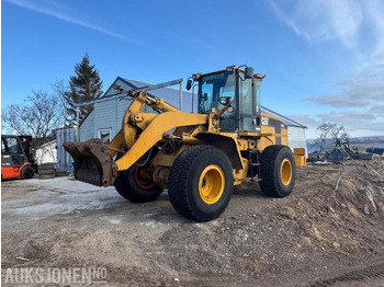 Колёсный погрузчик CATERPILLAR 938G