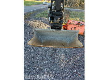 : фото в шапке страницы